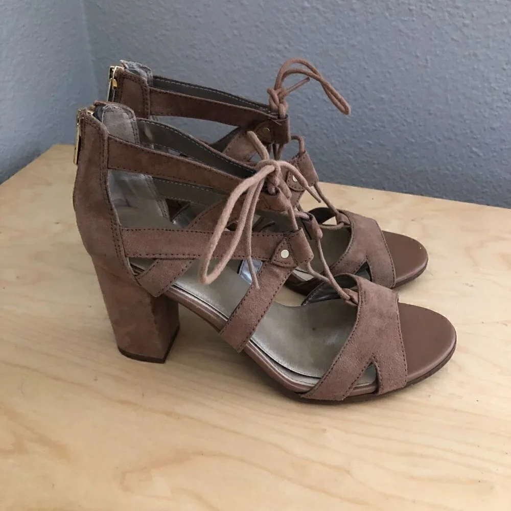 Circus by Sam Edelman Emilia Heeled Sandals Women's size 6.5 Tan Strappy Caged
